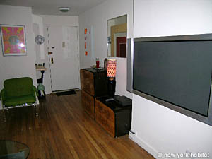 New York 1 Bedroom accommodation - living room (NY-10599) photo 2 of 6