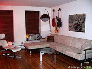 New York 1 Bedroom accommodation - living room (NY-10599) photo 5 of 6