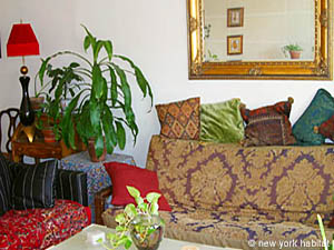 New York 3 Camere appartamento da dividere - soggiorno (NY-10901) photo 2 di 9