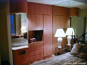 New York 1 Bedroom apartment bedroom photo 9