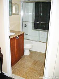 New York T2 logements location appartements - salle d'eau (NY-10964) photo 1 de 4
