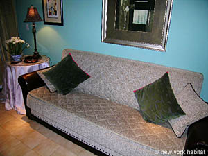 New York Monolocale - Triplex appartamento casa vacanze - soggiorno (NY-10973) photo 7 di 10