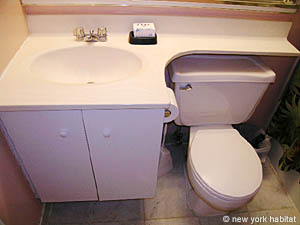 New York Monolocale - Triplex appartamento casa vacanze - bagno (NY-10973) photo 1 di 4
