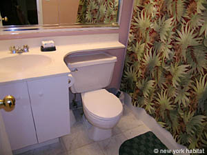 New York Monolocale - Triplex appartamento casa vacanze - bagno (NY-10973) photo 4 di 4