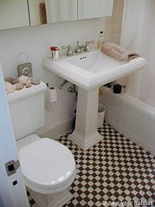 New York T2 appartements location vacances - salle d'eau (NY-11101) photo 1 de 2