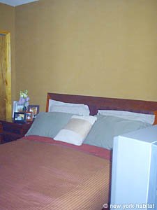 New York 1 Bedroom accommodation - bedroom (NY-11107) photo 4 of 6