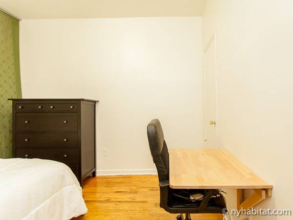 Bedroom - Photo 2 of 4 Bedroom - Photo 2 of 4