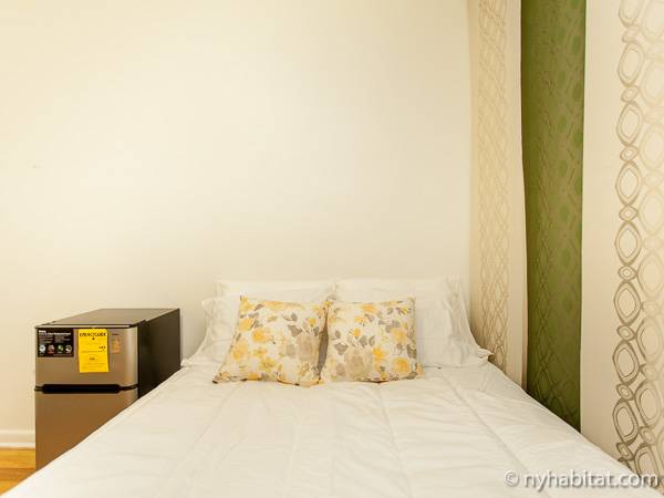 Bedroom - Photo 3 of 4 Bedroom - Photo 3 of 4