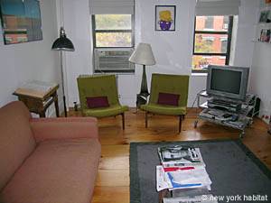 Living room - Photo 2 of 5