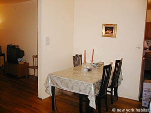 New York 2 Bedrooms roommate share apartment kitchen photo 17