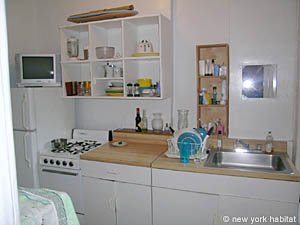 New York 2 Bedroom roommate share apartment - kitchen (NY-11243) photo 3 of 4