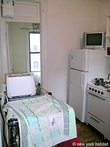 New York 2 Bedroom roommate share apartment - kitchen (NY-11243) photo 4 of 4