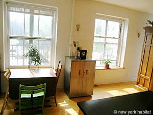 New York Studio - Loft accommodation - living room (NY-11276) photo 3 of 11
