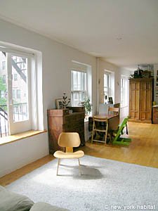 New York Studio - Loft accommodation - living room (NY-11276) photo 4 of 11