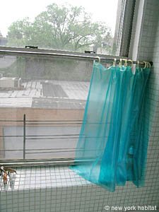 New York Studio - Loft accommodation - bathroom (NY-11276) photo 2 of 7