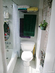 New York Studio - Loft accommodation - bathroom (NY-11276) photo 7 of 7
