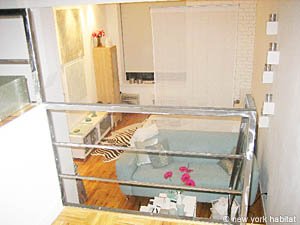 New York Monolocale - Loft appartamento da dividere - soggiorno (NY-11302) photo 4 di 5