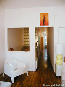 New York 1 Bedroom accommodation - living room (NY-11305) photo 6 of 8