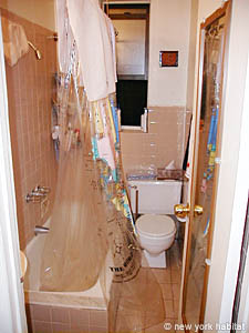 New York 2 Bedroom roommate share apartment - bathroom 1 (NY-11329) photo 1 of 3