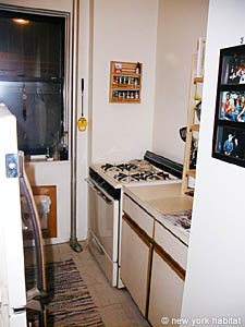 New York 2 Bedroom roommate share apartment - kitchen (NY-11329) photo 2 of 3