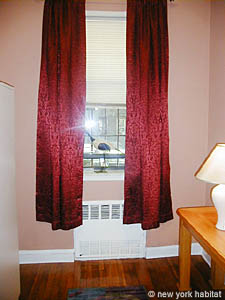 New York 1 Bedroom accommodation - bedroom (NY-11441) photo 5 of 9