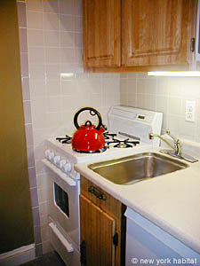 New York 1 Bedroom accommodation - kitchen (NY-11441) photo 3 of 4