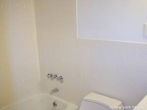Nueva York Estudio apartamento - ba&ntilde;o (NY-11469) photo 1 de 3