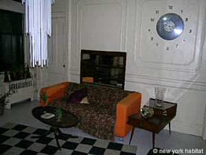 New York 2 Bedroom roommate share apartment - living room (NY-11549) photo 2 of 3