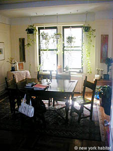 New York 4 Zimmer wohngemeinschaft - wohnzimmer 1 (NY-11583) photo 5 von 11