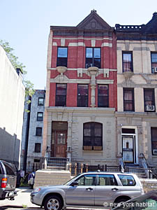 New York 2 Zimmer - Stadthaus ferienwohnung - wohnzimmer (NY-11603) photo 2 von 4