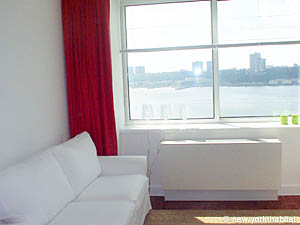 New York 2 Zimmer ferienwohnung - wohnzimmer (NY-11608) photo 3 von 7