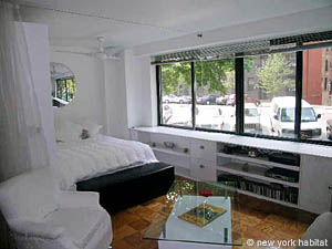New York Studio mit Alkoven wohnungsvermietung - wohnzimmer (NY-11699) photo 5 von 8