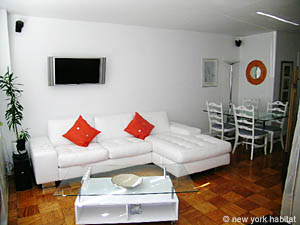 New York Studio mit Alkoven wohnungsvermietung - wohnzimmer (NY-11699) photo 3 von 8
