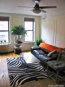 New York 2 Zimmer ferienwohnung - wohnzimmer (NY-11703) photo 2 von 3