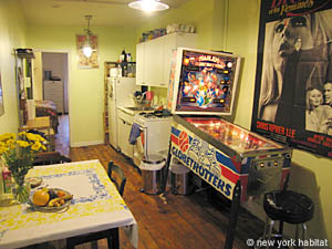 New York 2 Zimmer ferienwohnung - k&uuml;che (NY-11703) photo 1 von 3