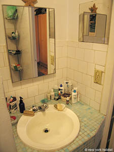 New York 2 Zimmer ferienwohnung - badezimmer (NY-11703) photo 4 von 4