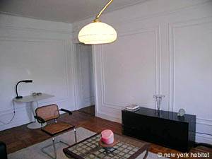 New York 1 Bedroom roommate share apartment - living room (NY-11709) photo 4 of 4