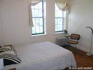 New York 1 Bedroom roommate share apartment - bedroom (NY-11709) photo 2 of 4