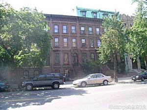 New York 1 Bedroom roommate share apartment - other (NY-11709) photo 2 of 2