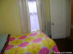 New York 4 Bedroom roommate share apartment - bedroom 2 (NY-11755) photo 4 of 5
