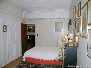 New York 3 Zimmer - Loft wohngemeinschaft - schlafzimmer 1 (NY-11806) photo 3 von 5