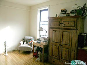 New York 1 Bedroom apartment bedroom photo 3