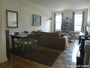 New York 1 Bedroom apartment living room photo 12