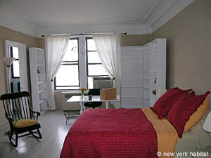 New York 2 Bedroom roommate share apartment - bedroom 1 (NY-11980) photo 2 of 5