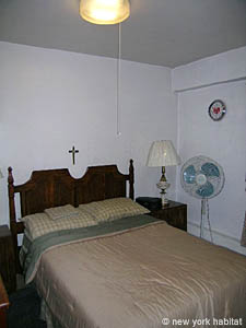 New York 3 Bedrooms roommate share apartment - bedroom 1 (NY-12007) photo 3 of 3