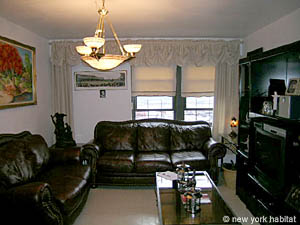 New York 3 Bedrooms roommate share apartment - living room (NY-12007) photo 1 of 3