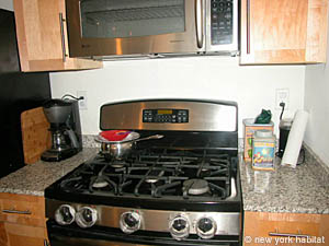 New York 2 Bedroom accommodation - kitchen (NY-12021) photo 2 of 4