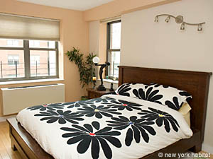 New York 2 Bedroom accommodation - bedroom 1 (NY-12021) photo 4 of 8