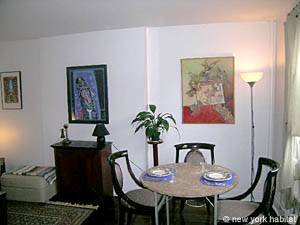 New York 1 Bedroom - Townhouse apartment - living room 1 (NY-12055) photo 3 of 4