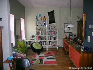 New York Studio accommodation - living room (NY-12086) photo 7 of 7